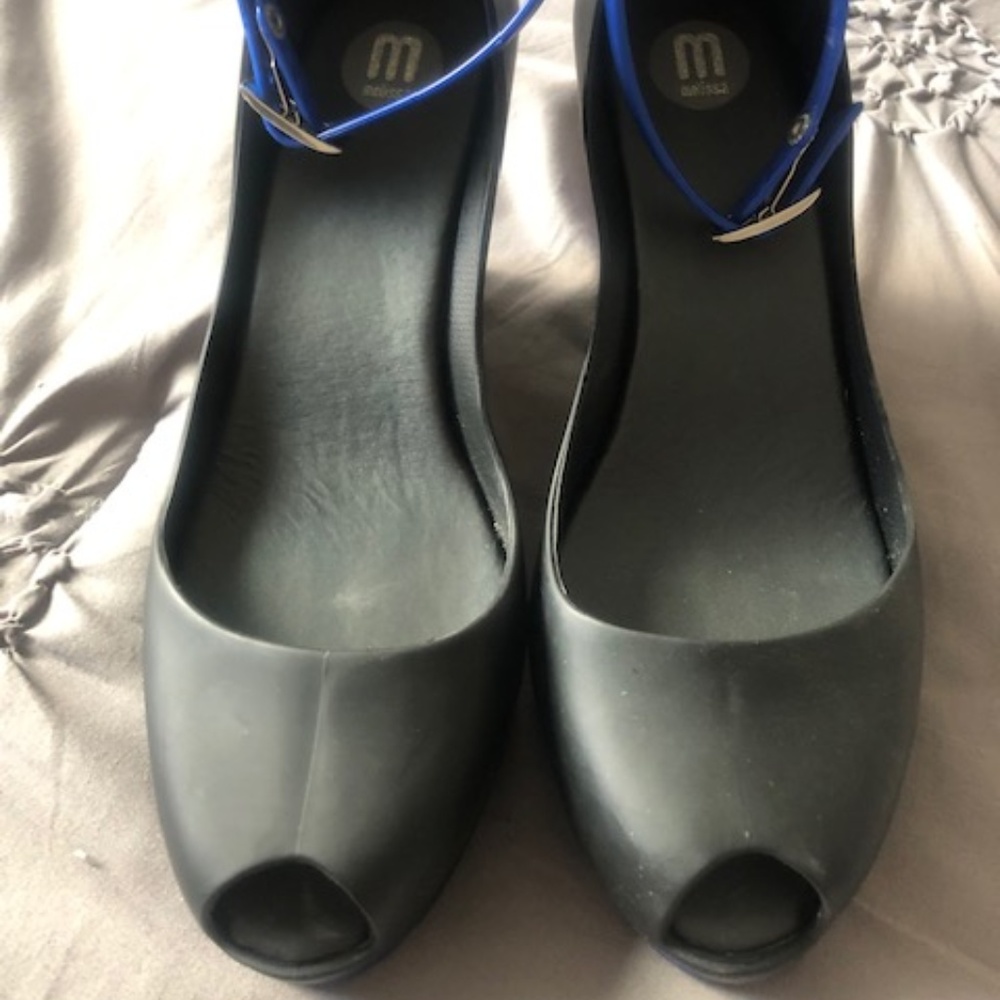 Melissa Platform Wedge - Size 7